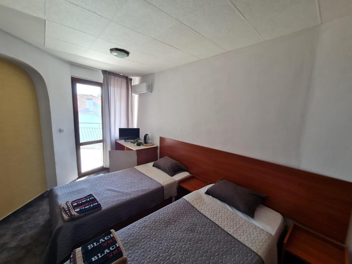 Алми Almi Otel Sveti Vlas Dış mekan fotoğraf